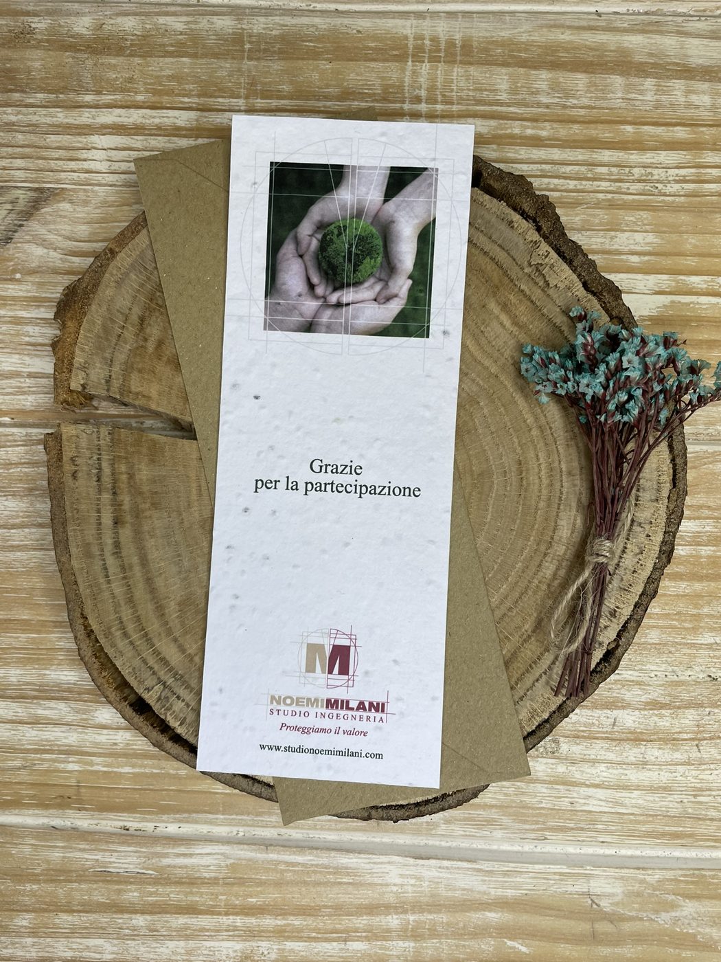Segnalibro in carta piantabile personalizzato per un regalo aziendale